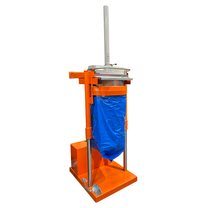 ORWAK FLEX 5030 – Presse ausgefahren mit Mülltüte