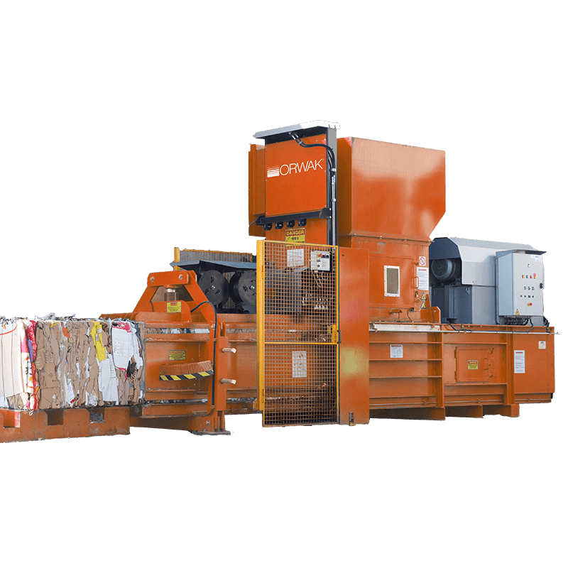 ORWAK HORIZONTAL 500 AT – fertiger Ballen wir aus der Ballenpresse gepresst